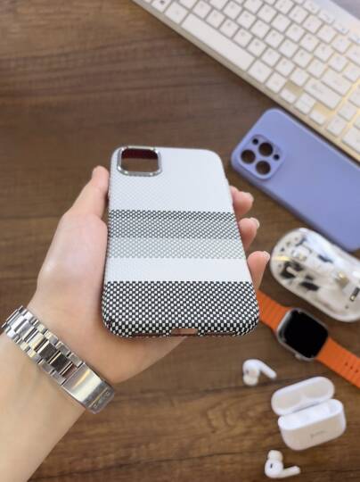 iPhone 11 Uyumlu Premium Desenli Sert Magsafe Kılıf Kapak SOO-610 - 58