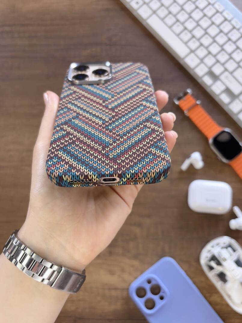 iPhone 13 Pro Max Kılıf Etnik Desenli Örgü Görünümlü Magsafe Uyumlu Premium Kapak Kılıf SOO-900 - 16