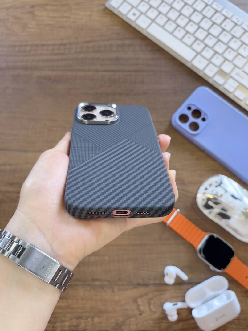 iPhone 13 Pro Max Uyumlu Premium Desenli Sert Magsafe Kılıf Kapak SOO-610 - 16