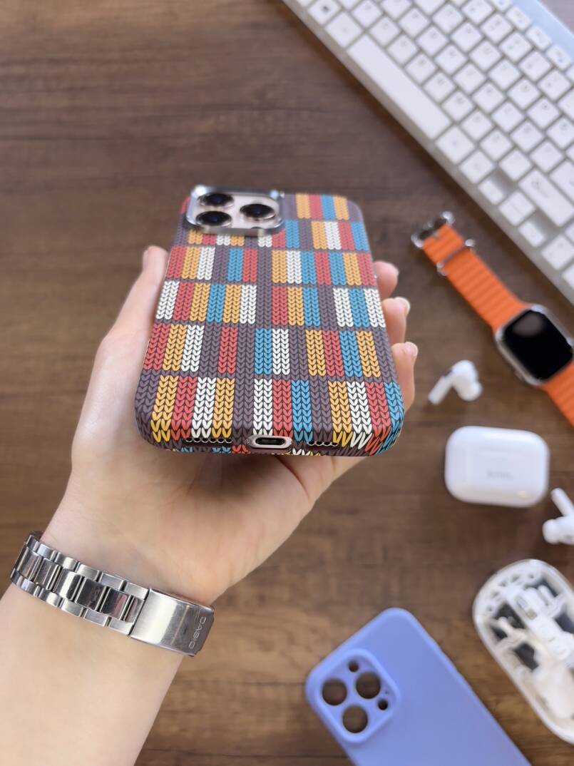 iPhone 14 Pro Max Kılıf Etnik Desenli Örgü Görünümlü Magsafe Uyumlu Premium Kapak Kılıf SOO-900 - 18