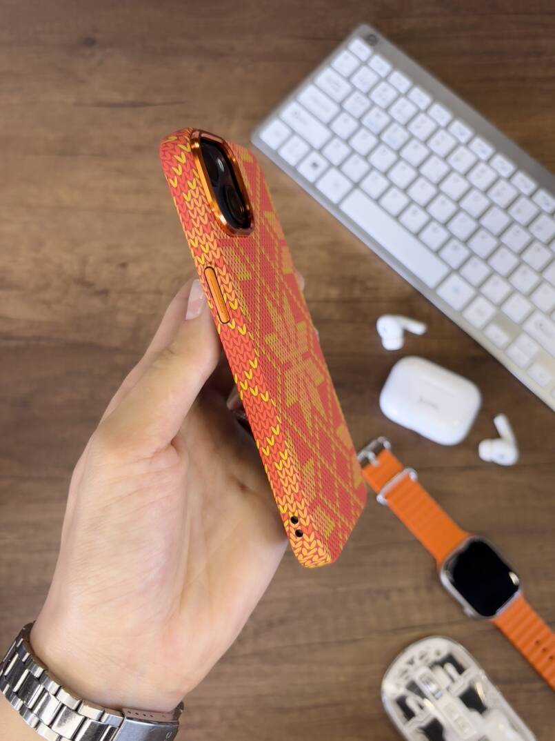iPhone 15 Kılıf Etnik Desenli Örgü Görünümlü Magsafe Uyumlu Premium Kapak Kılıf SOO-900 - 4