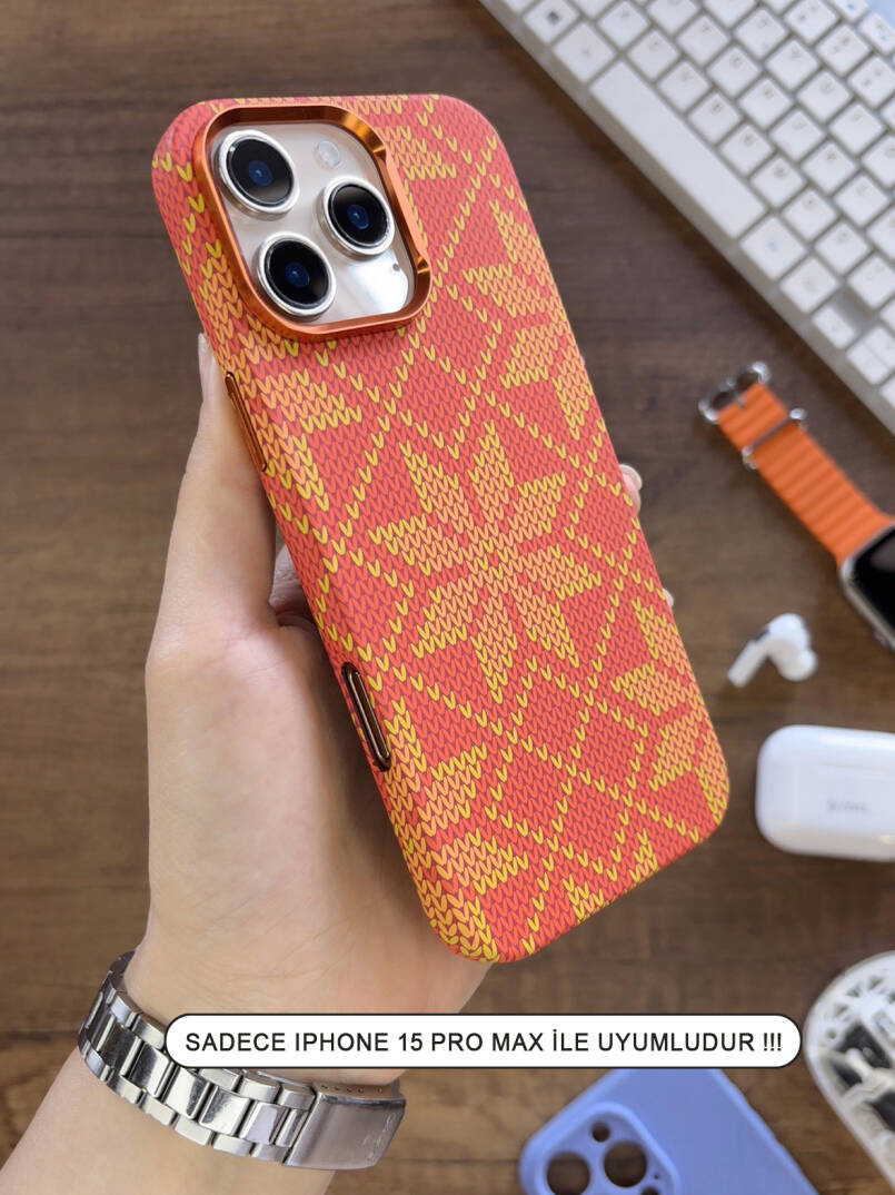 iPhone 15 Pro Max Kılıf Etnik Desenli Örgü Görünümlü Magsafe Uyumlu Premium Kapak Kılıf SOO-900 - 1