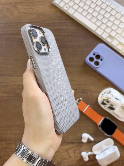 iPhone 15 Pro Max Uyumlu Premium Desenli Sert Magsafe Kılıf Kapak SOO-610 - 32