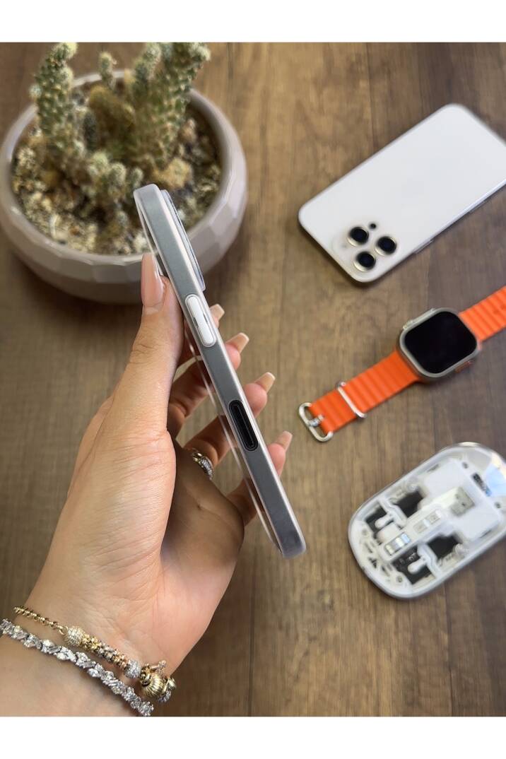 iPhone 16 Plus Uyumlu Süper İnce Mat Ultra Thin Silikon Kılıf - 14