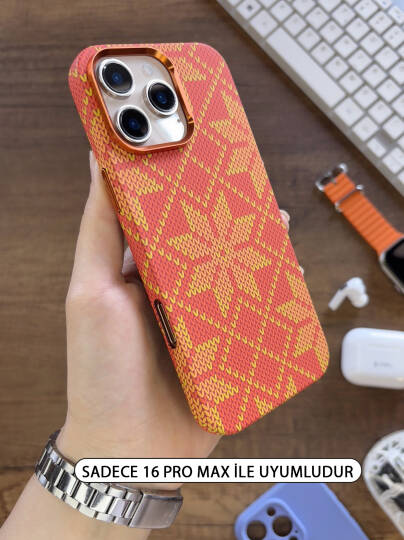 iPhone 16 Pro Max Kılıf Etnik Desenli Örgü Görünümlü Magsafe Uyumlu Premium Kapak Kılıf SOO-900