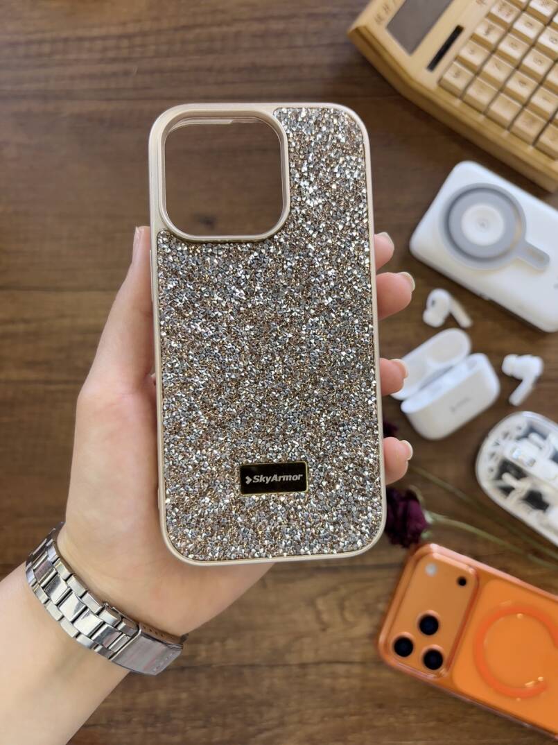 iPhone 16 Pro Uyumlu Kadife İç Yüzey Tasarımlı Taşlı Işıltılı Parlak Pırlanta Kılıf Dia Plus - 9