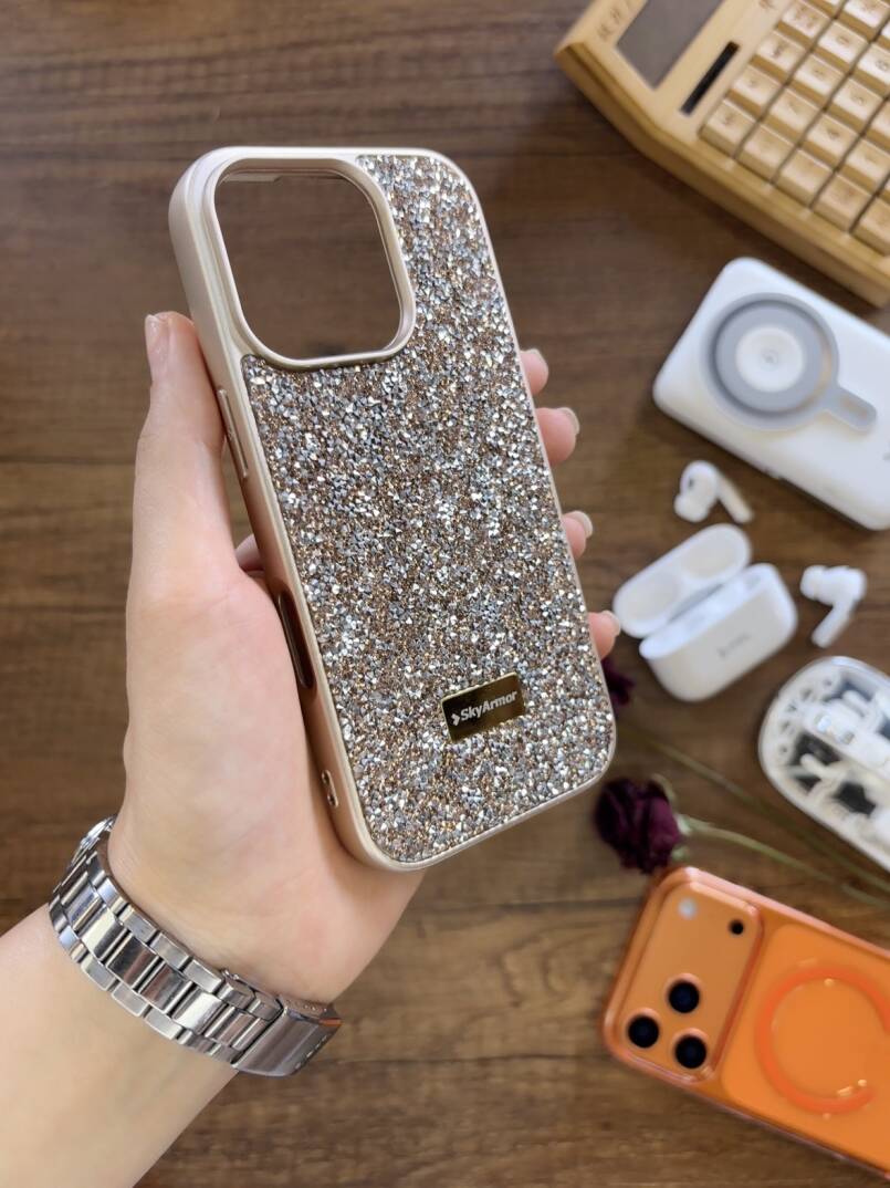 iPhone 16 Pro Uyumlu Kadife İç Yüzey Tasarımlı Taşlı Işıltılı Parlak Pırlanta Kılıf Dia Plus - 12