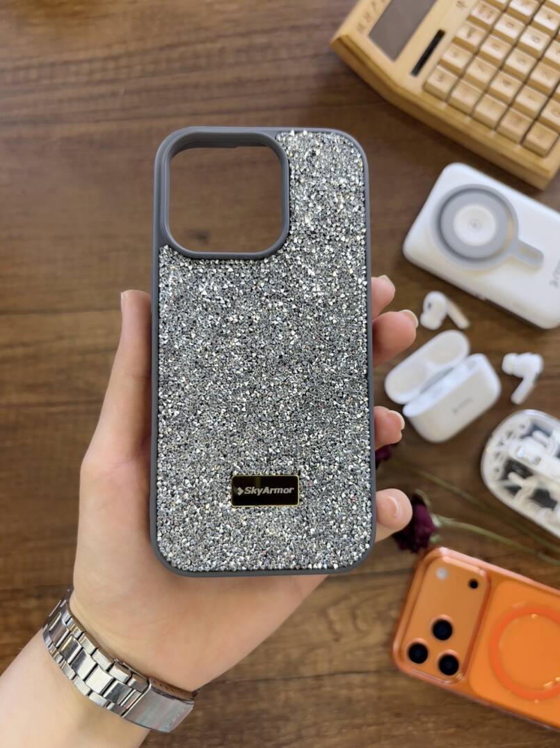 iPhone 16 Pro Uyumlu Kadife İç Yüzey Tasarımlı Taşlı Işıltılı Parlak Pırlanta Kılıf Dia Plus - 15