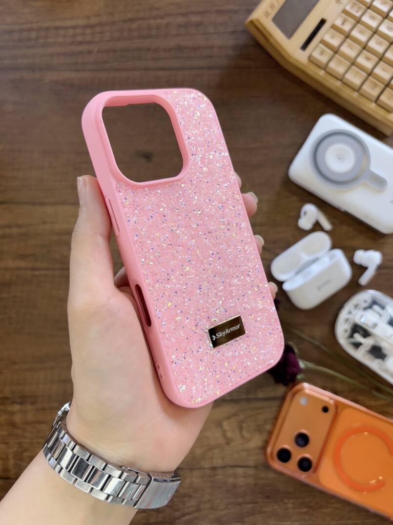iPhone 16 Pro Uyumlu Kadife İç Yüzey Tasarımlı Taşlı Işıltılı Parlak Pırlanta Kılıf Dia Plus - 36