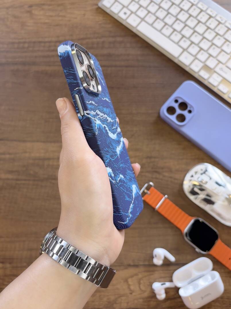 iPhone 16 Pro Uyumlu Premium Desenli Sert Magsafe Kılıf Kapak SOO-610 - 8