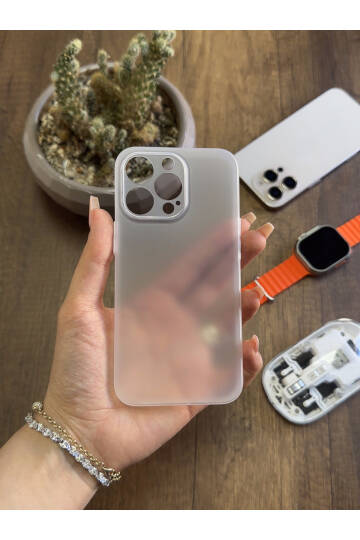 iPhone 16 Pro Uyumlu Süper İnce Mat Ultra Thin Silikon Kılıf - 10