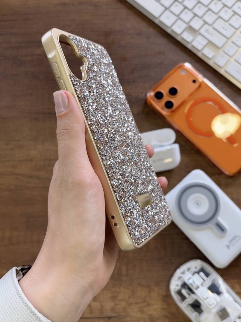 iPhone 16 Uyumlu Kadife İç Yüzey Tasarımlı Taşlı Işıltılı Parlak Pırlanta Kılıf Dia Plus - 10
