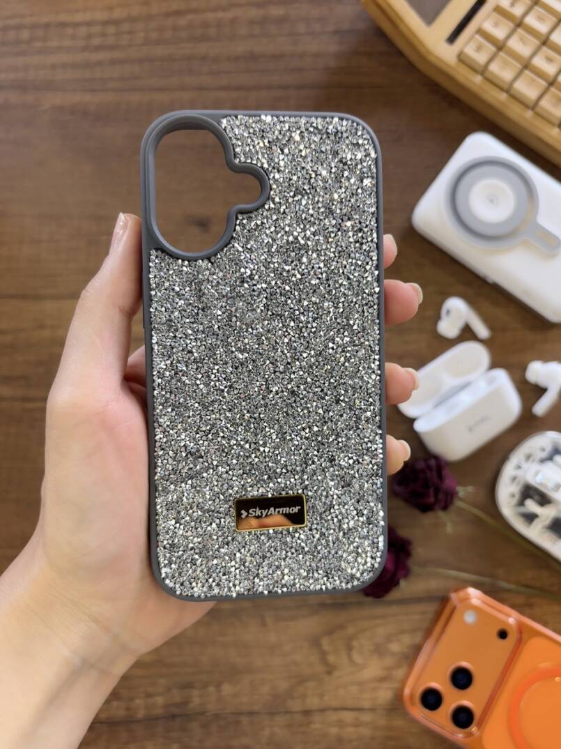 iPhone 16 Uyumlu Kadife İç Yüzey Tasarımlı Taşlı Işıltılı Parlak Pırlanta Kılıf Dia Plus - 13