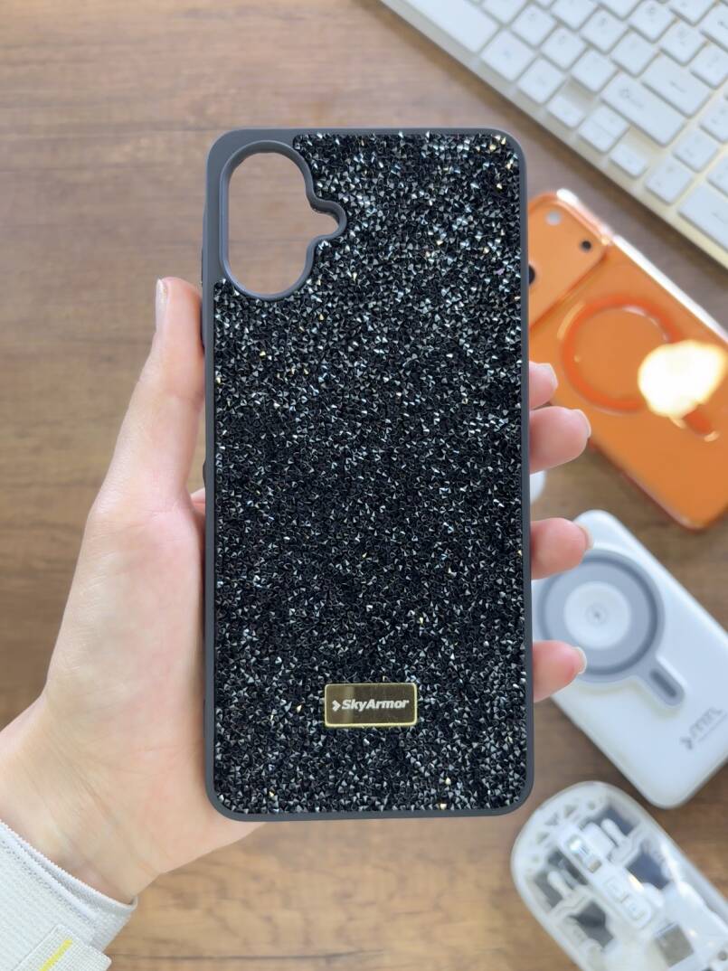 iPhone 16 Uyumlu Kadife İç Yüzey Tasarımlı Taşlı Işıltılı Parlak Pırlanta Kılıf Dia Plus - 37