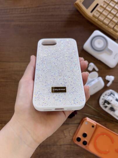 iPhone 16E Uyumlu Kadife İç Yüzey Tasarımlı Taşlı Işıltılı Parlak Pırlanta Kılıf Dia Plus - 4