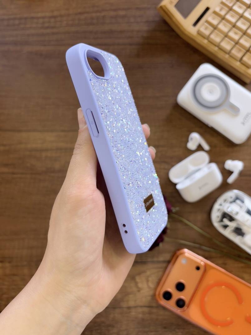 iPhone 16E Uyumlu Kadife İç Yüzey Tasarımlı Taşlı Işıltılı Parlak Pırlanta Kılıf Dia Plus - 23
