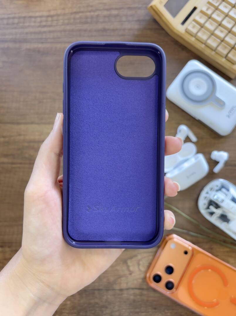 iPhone 16E Uyumlu Kadife İç Yüzey Tasarımlı Taşlı Işıltılı Parlak Pırlanta Kılıf Dia Plus - 26
