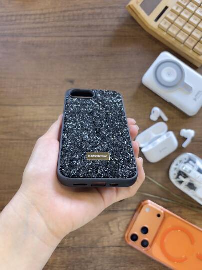 iPhone 16E Uyumlu Kadife İç Yüzey Tasarımlı Taşlı Işıltılı Parlak Pırlanta Kılıf Dia Plus - 40