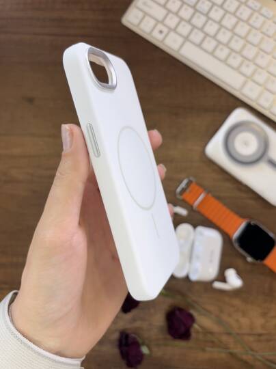 iPhone 16E Uyumlu Premium Lansman Anismanyonlu Kılıf Magsafe Uyumlu Premium Silikon Kılıf - 3