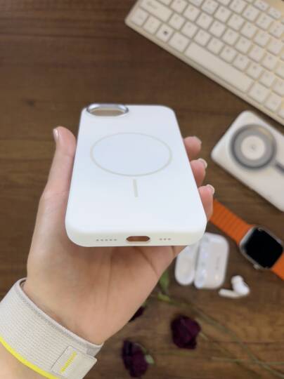 iPhone 16E Uyumlu Premium Lansman Anismanyonlu Kılıf Magsafe Uyumlu Premium Silikon Kılıf - 7