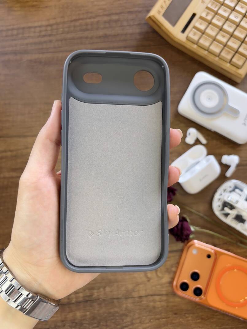 iPhone 17 Air Uyumlu Kadife İç Yüzey Tasarımlı Taşlı Işıltılı Parlak Pırlanta Kılıf Dia Plus - 2
