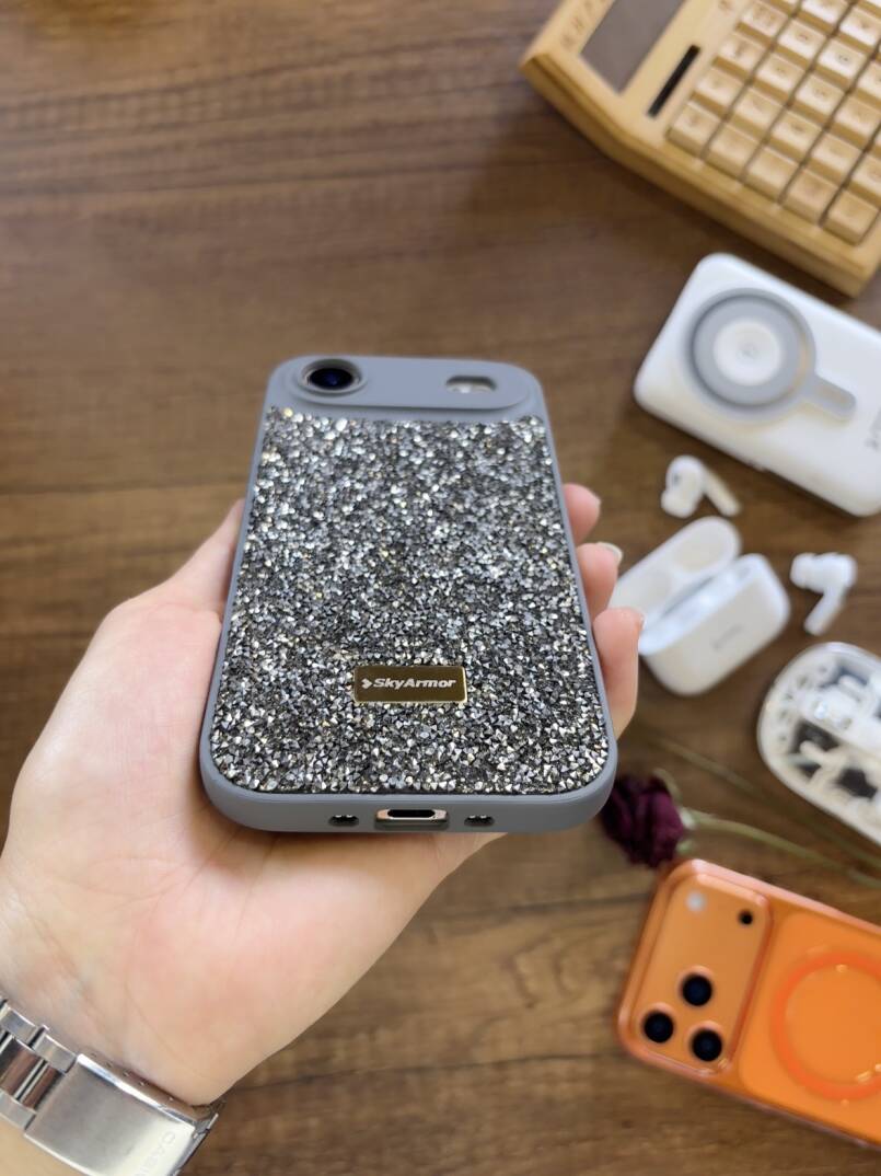 iPhone 17 Air Uyumlu Kadife İç Yüzey Tasarımlı Taşlı Işıltılı Parlak Pırlanta Kılıf Dia Plus - 3