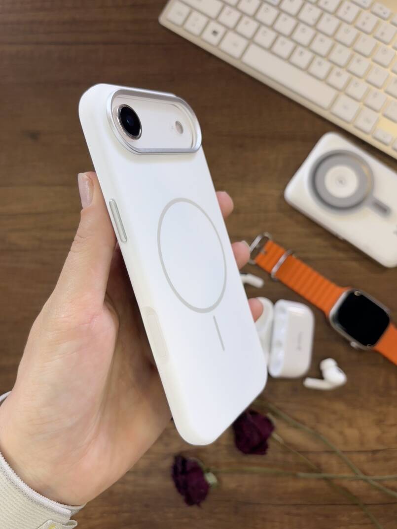 iPhone 17 Air Uyumlu Premium Lansman Animasyonlu Kılıf Magsafe Uyumlu Premium Silikon Kılıf - 4