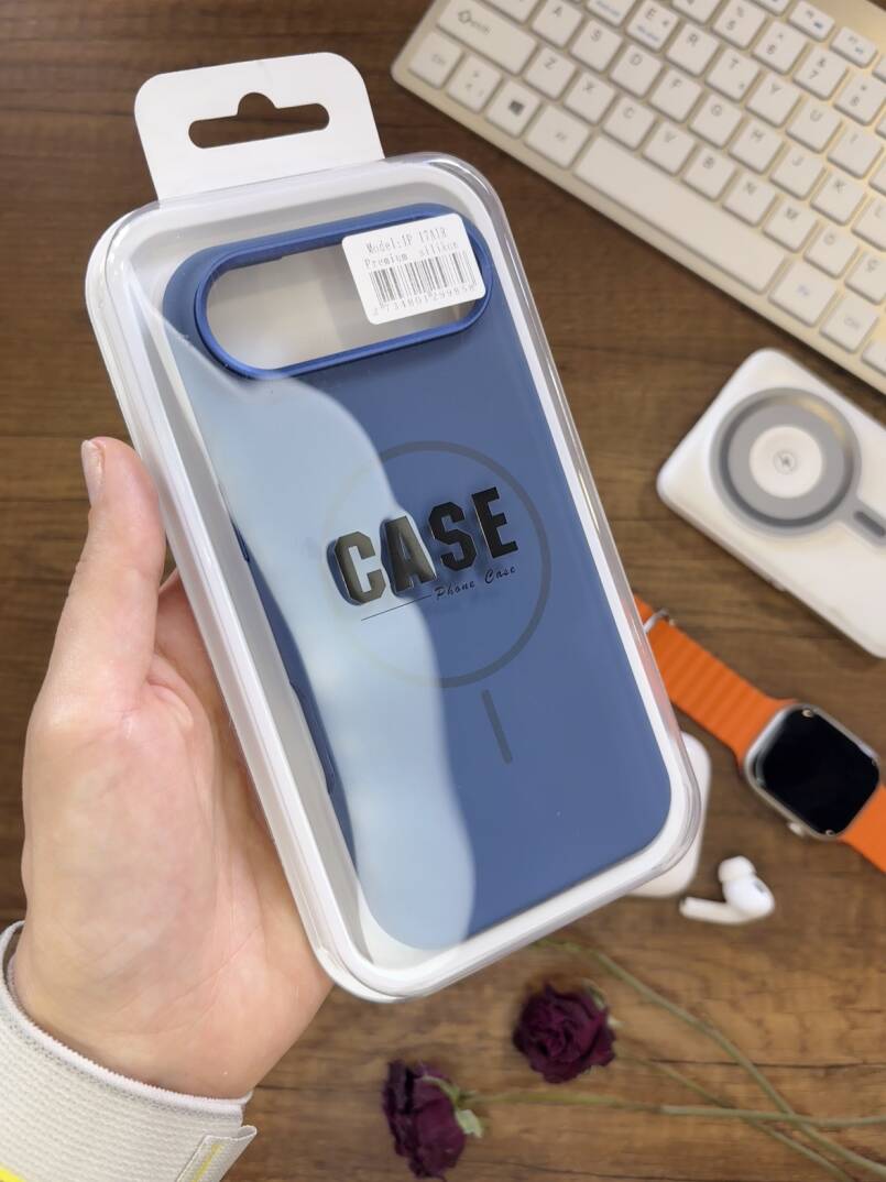 iPhone 17 Air Uyumlu Premium Lansman Animasyonlu Kılıf Magsafe Uyumlu Premium Silikon Kılıf - 34
