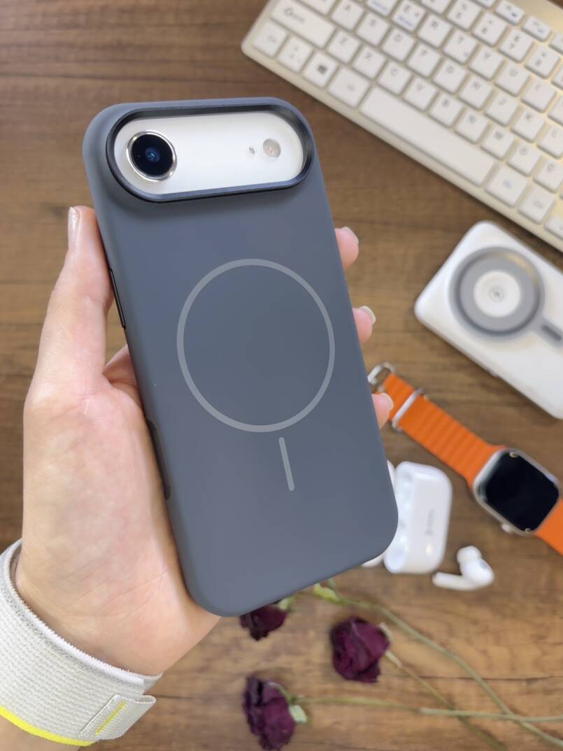 iPhone 17 Air Uyumlu Premium Lansman Animasyonlu Kılıf Magsafe Uyumlu Premium Silikon Kılıf - 61