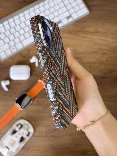 iPhone 17 Kılıf Etnik Desenli Örgü Görünümlü Magsafe Uyumlu Premium Kapak Kılıf SOO-900 - 14