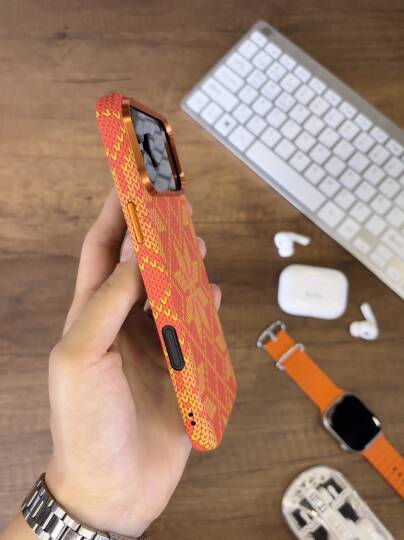 iPhone 17 Pro Max Kılıf Etnik Desenli Örgü Görünümlü Magsafe Uyumlu Premium Kapak Kılıf SOO-900 - 4