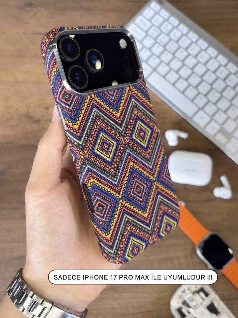 iPhone 17 Pro Max Kılıf Etnik Desenli Örgü Görünümlü Magsafe Uyumlu Premium Kapak Kılıf SOO-900 - 6