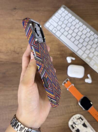 iPhone 17 Pro Max Kılıf Etnik Desenli Örgü Görünümlü Magsafe Uyumlu Premium Kapak Kılıf SOO-900 - 9