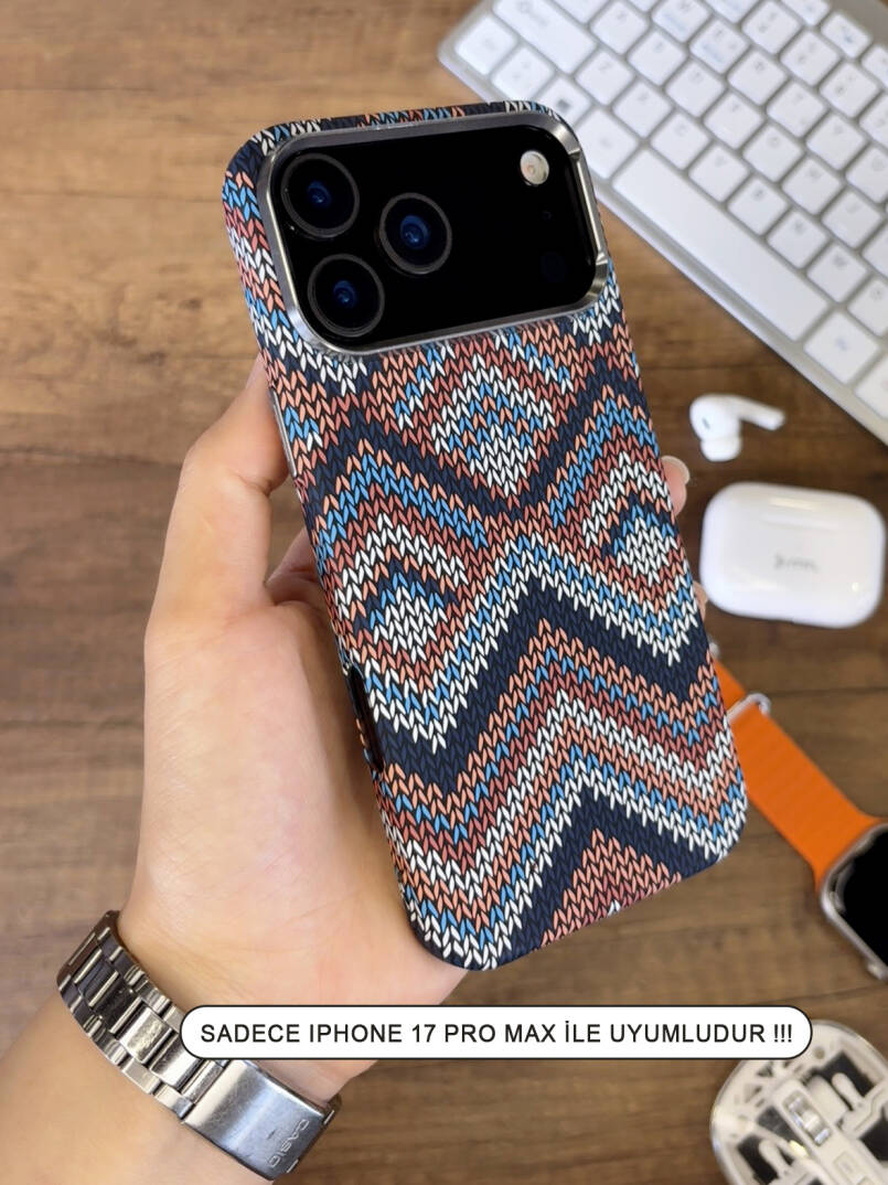 iPhone 17 Pro Max Kılıf Etnik Desenli Örgü Görünümlü Magsafe Uyumlu Premium Kapak Kılıf SOO-900 - 21