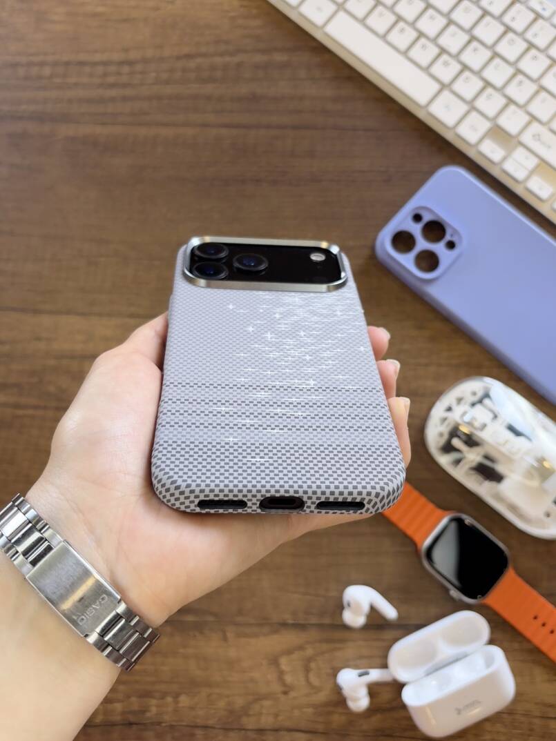 iPhone 17 Pro Max Uyumlu Premium Desenli Sert Magsafe Kılıf Kapak SOO-610 - 34
