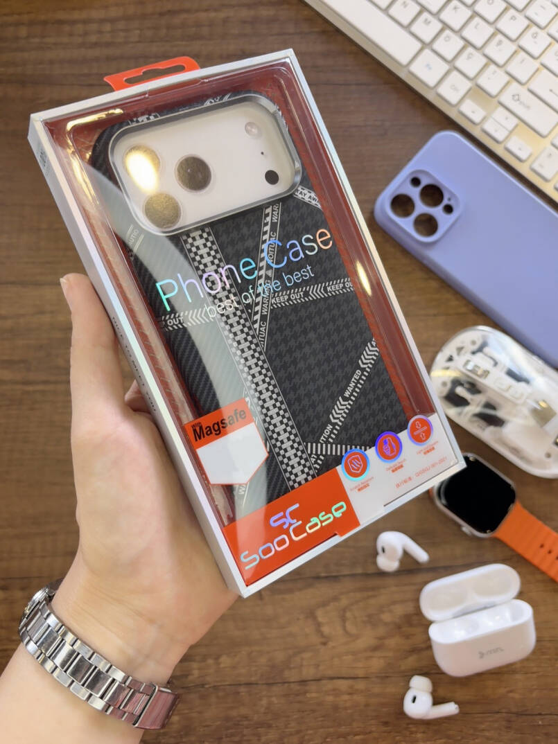 iPhone 17 Pro Uyumlu Premium Desenli Sert Magsafe Kılıf Kapak SOO-610 - 6