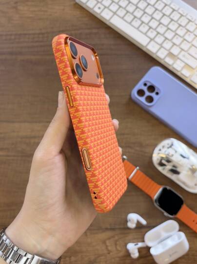 iPhone 17 Pro Uyumlu Premium Desenli Sert Magsafe Kılıf Kapak SOO-610 - 20