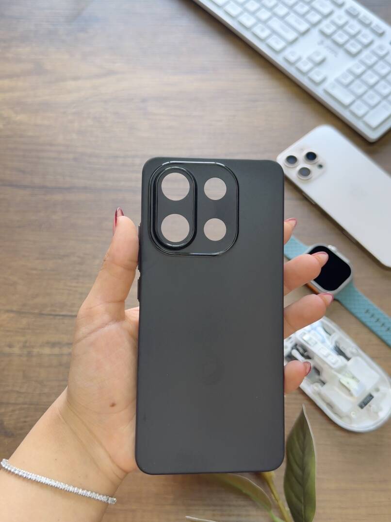 Redmi Note 13 4G Uyumlu Süper İnce Mat Ultra Thin Silikon Kılıf - 4