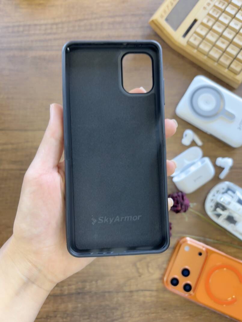 Samsung A06 Uyumlu Kadife İç Yüzey Tasarımlı Taşlı Işıltılı Parlak Pırlanta Kılıf Dia Plus - 38