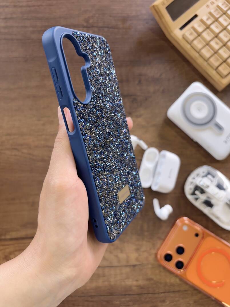 Samsung A17 Uyumlu Kadife İç Yüzey Tasarımlı Taşlı Işıltılı Parlak Pırlanta Kılıf Dia Plus - 22