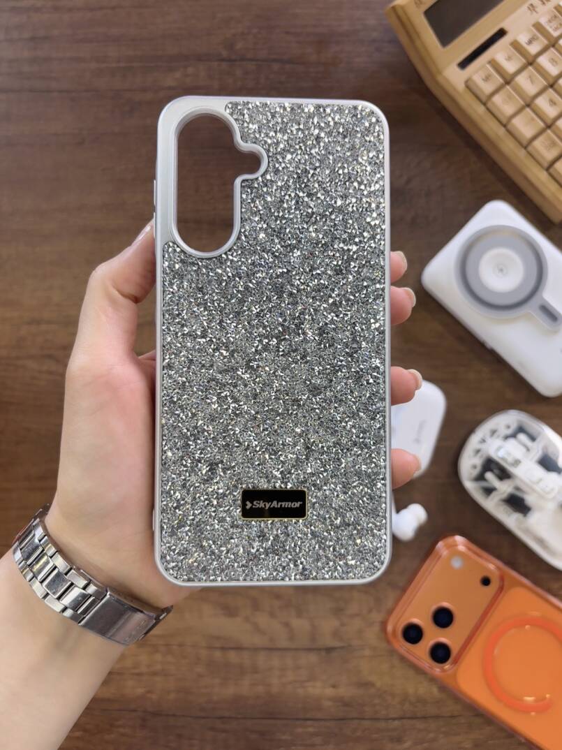 Samsung A17 Uyumlu Kadife İç Yüzey Tasarımlı Taşlı Işıltılı Parlak Pırlanta Kılıf Dia Plus - 38