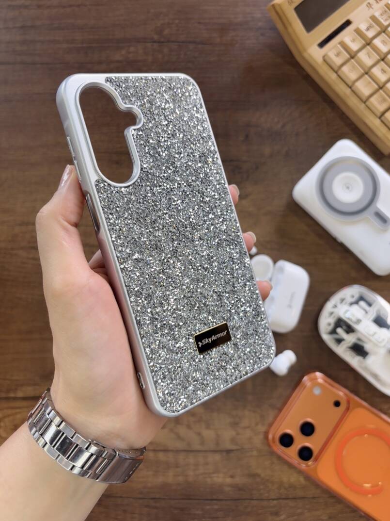 Samsung A17 Uyumlu Kadife İç Yüzey Tasarımlı Taşlı Işıltılı Parlak Pırlanta Kılıf Dia Plus - 39