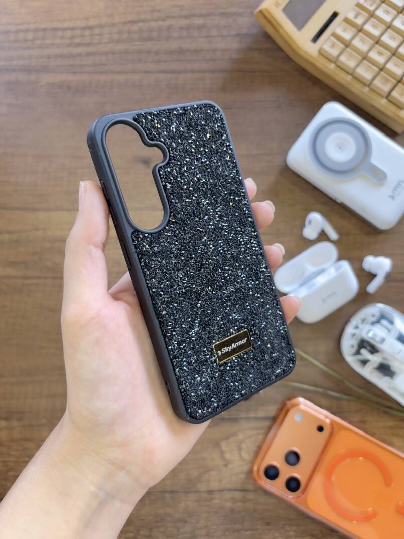 Samsung A35 Uyumlu Kadife İç Yüzey Tasarımlı Taşlı Işıltılı Parlak Pırlanta Kılıf Dia Plus - 42