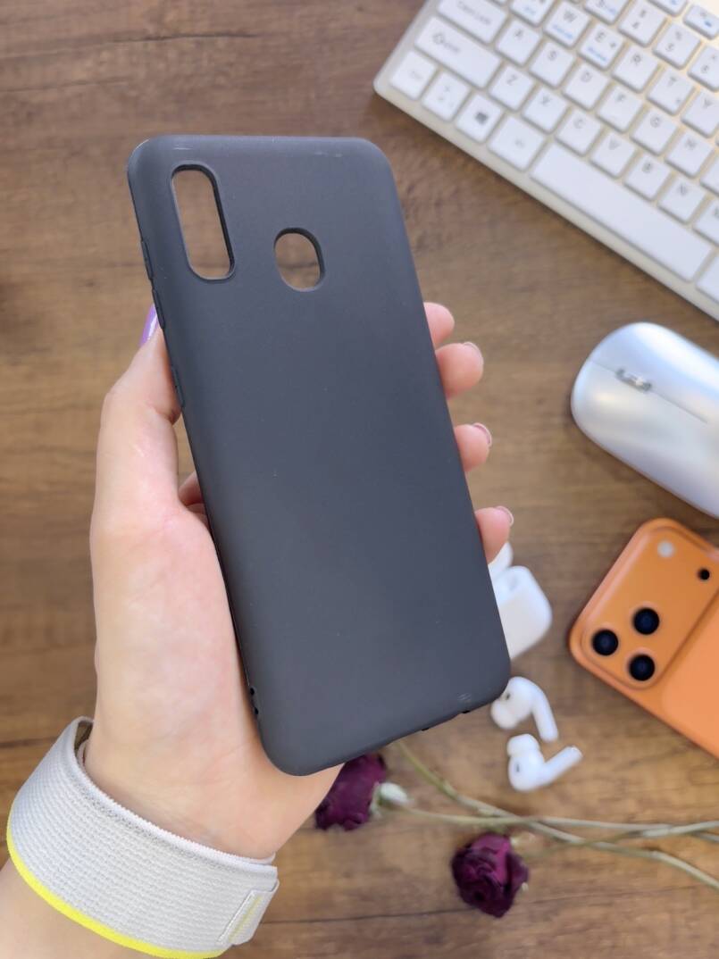 Samsung Galaxy A20 / A30 Uyumlu Kamera Korumalı Darbeye Dayanıklı Renk Atmayan Fab Silikon Kılıf - 29