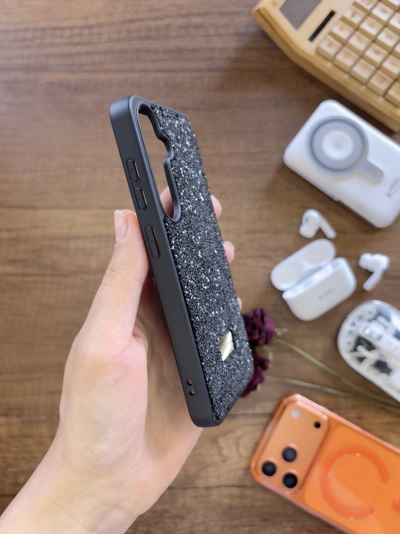 Samsung S25 Uyumlu Kadife İç Yüzey Tasarımlı Taşlı Işıltılı Parlak Pırlanta Kılıf Dia Plus - 41
